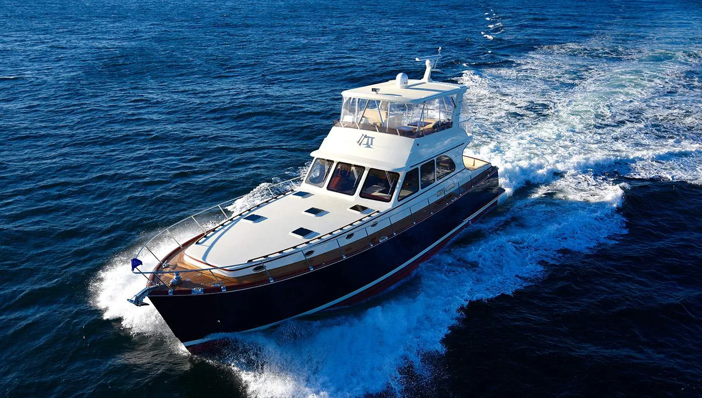 01-vicem-65-flybridge