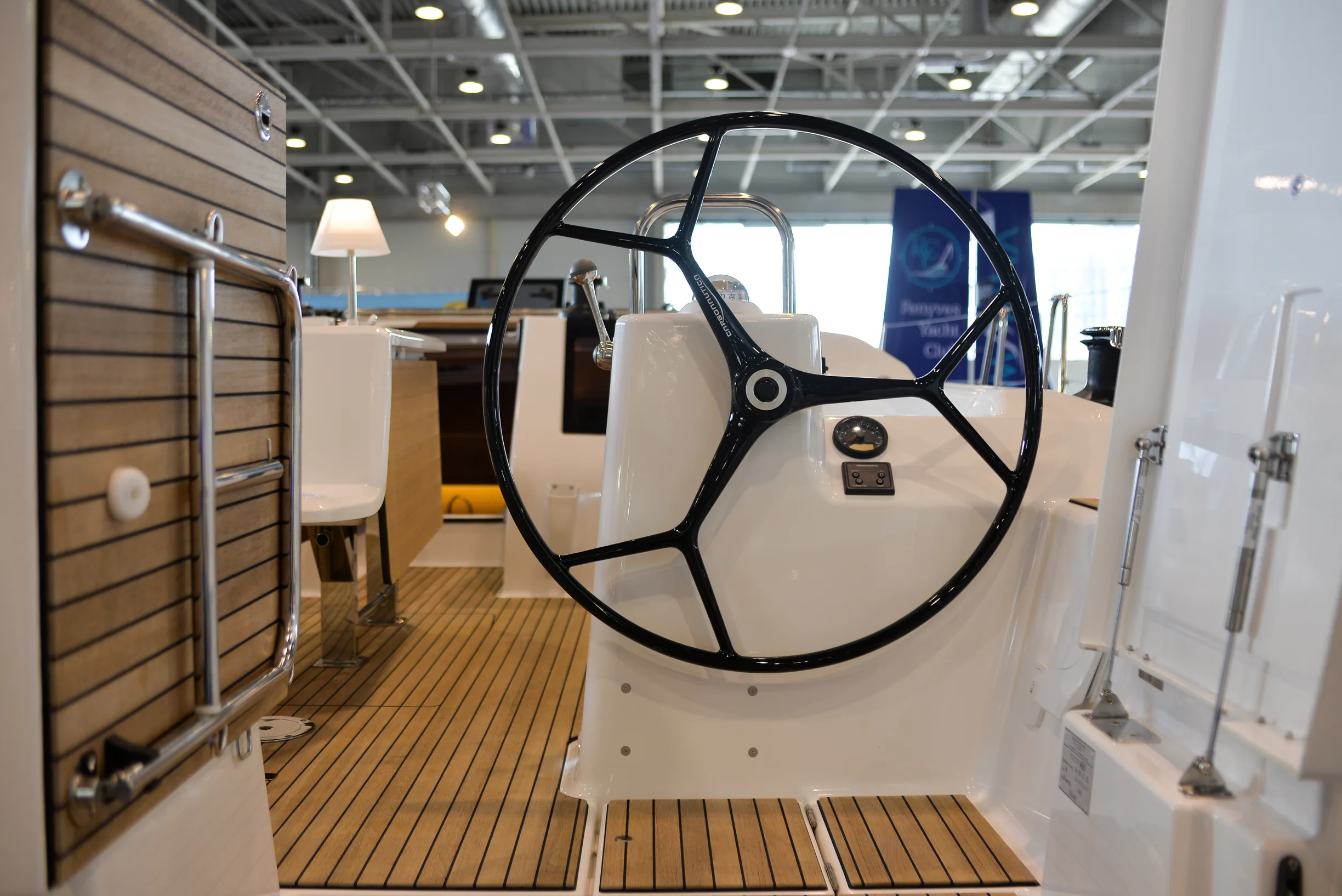 1488194588_boatshow_170223_1452_DSC_8591