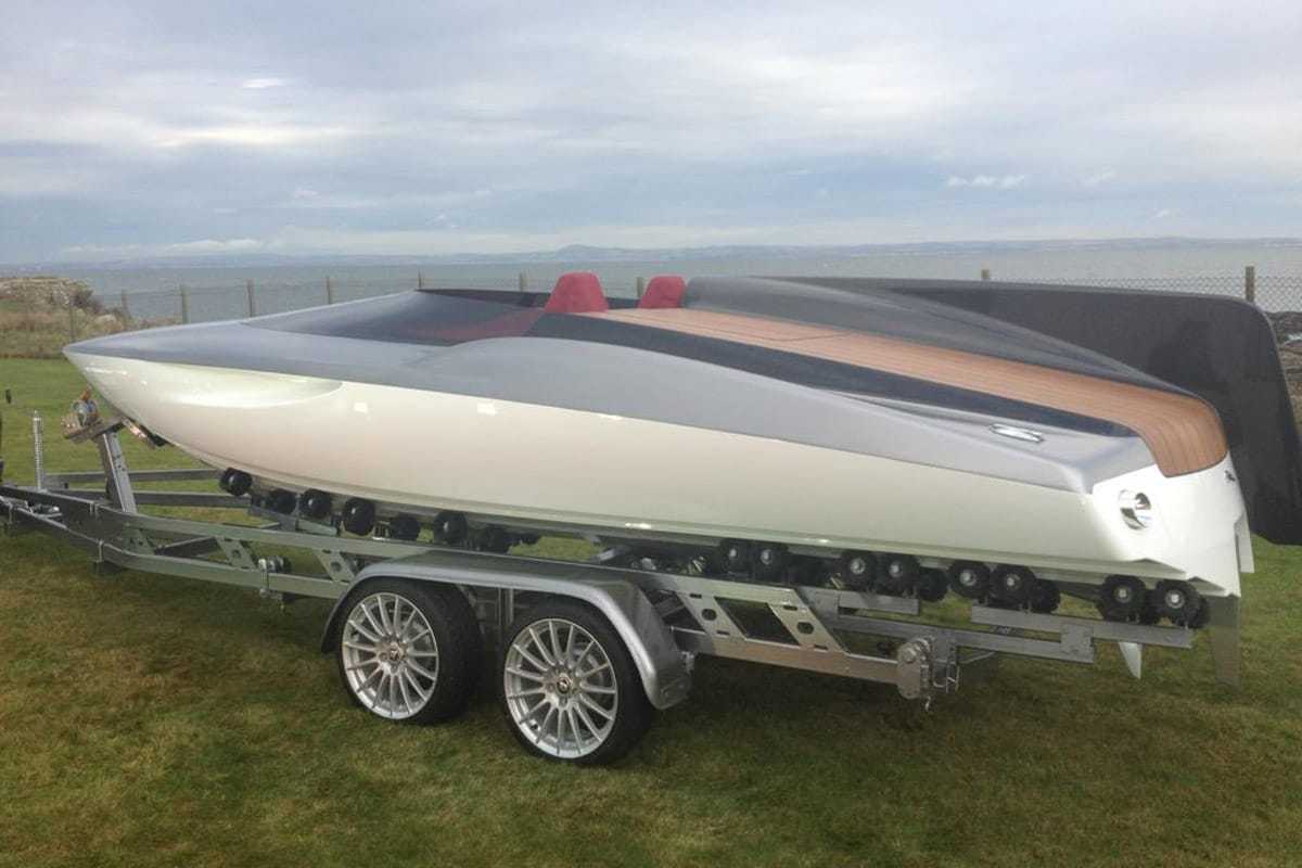 jaguar-xf-sportbrake-concept-speedboat-1