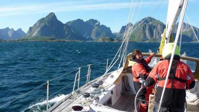 prepareforcoldcruising_05_sailsaltsawdustblogspotcom_658